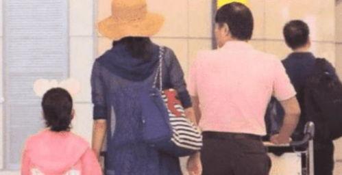 在老公面前凸点,揭秘夫妻间的甜蜜小秘密